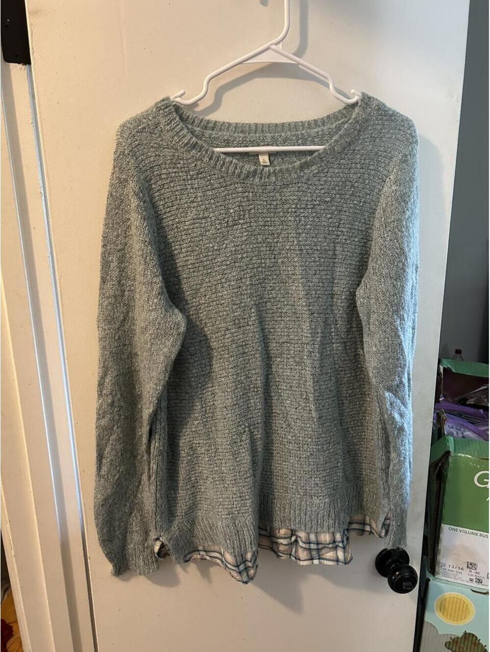 Sonoma Goods for Life blue & green sweater with plaid trim at the hem, size L